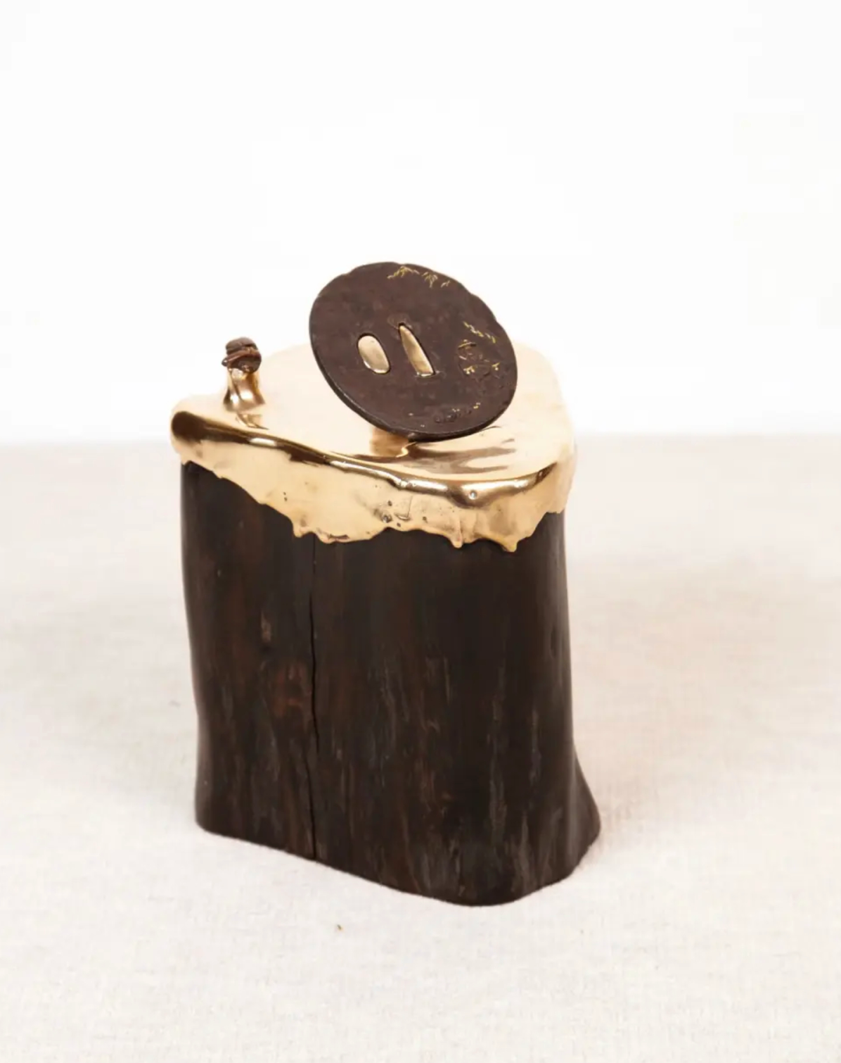 Tsuba sur ébène